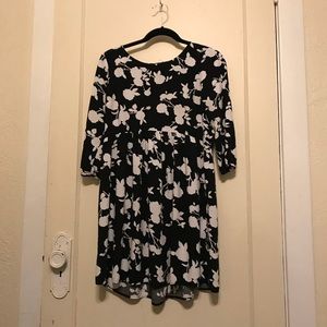 Old Navy Black & White Floral Dress